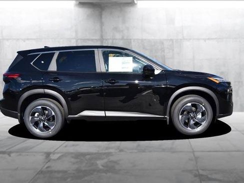 New 2026 Nissan Rogue SV image 5