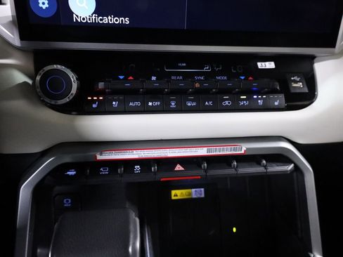 Used 2024 Toyota Sequoia Capstone AWD/4WD image 26