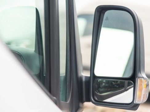 Used 2024 Mercedes-Benz Sprinter 2500 image 20