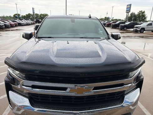 Used 2020 Chevrolet Silverado 1500 LT w/ Texas Edition image 6