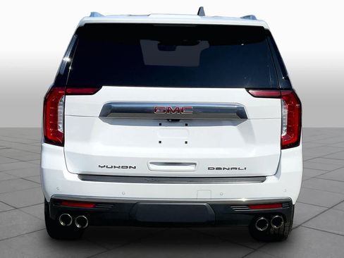 Used 2021 GMC Yukon Denali w/ Denali Ultimate Package AWD/4WD image 4