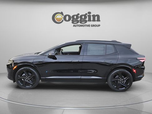 New 2025 Chevrolet Equinox EV RS w/ Convenience Package II image 2