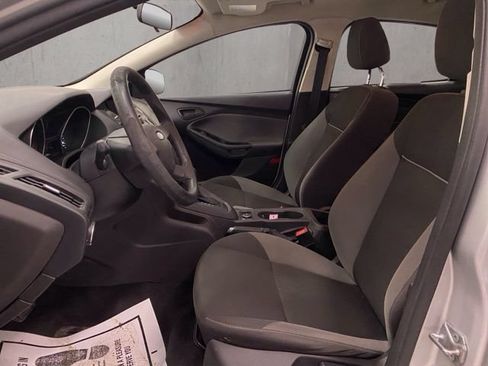 Used 2014 Ford Focus S FWD image 5