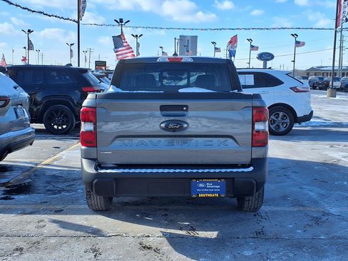 Certified 2023 Ford Maverick XLT w/ Black Appearance Package image 18