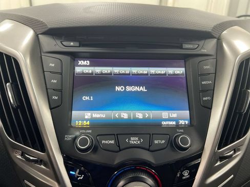 Used 2016 Hyundai Veloster w/ Option Group 02 FWD image 14