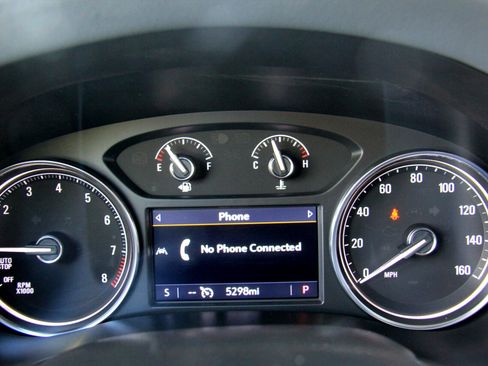 Used 2024 Buick Enclave Essence w/ Experience Buick Package image 21