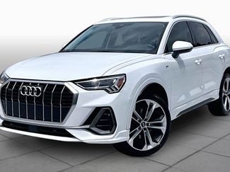 Used 2020 Audi Q3 2.0T Premium Plus AWD/4WD video 1