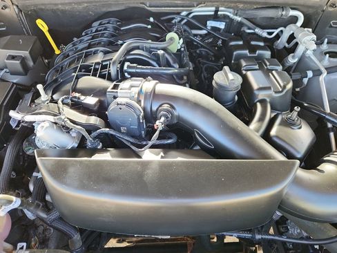 Used 2023 Dodge Durango GT AWD/4WD image 16