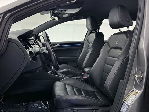 Used 2016 Volkswagen Golf R 4-Door AWD/4WD image 18