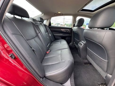 Used 2014 Nissan Altima 3.5 SL w/ Technology Package FWD image 14