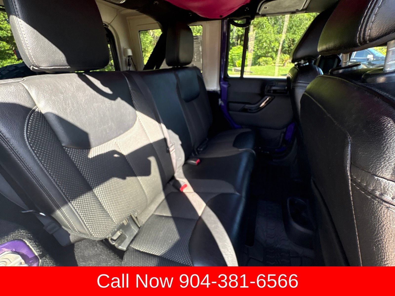 Used 2016 Jeep Wrangler Unlimited Sahara AWD/4WD image 19