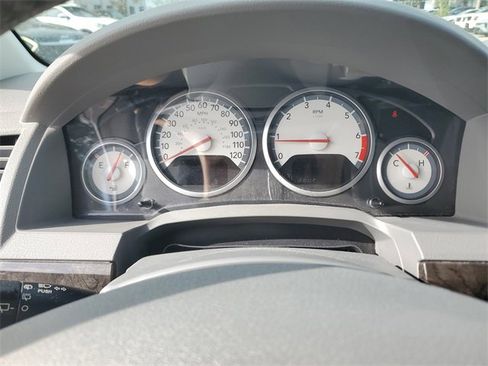 Used 2009 Dodge Grand Caravan SXT w/ Entertainment Group 2 image 24