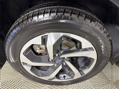Used 2022 Subaru Forester Touring image 19