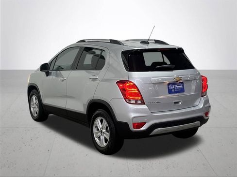 Used 2021 Chevrolet Trax LT image 14