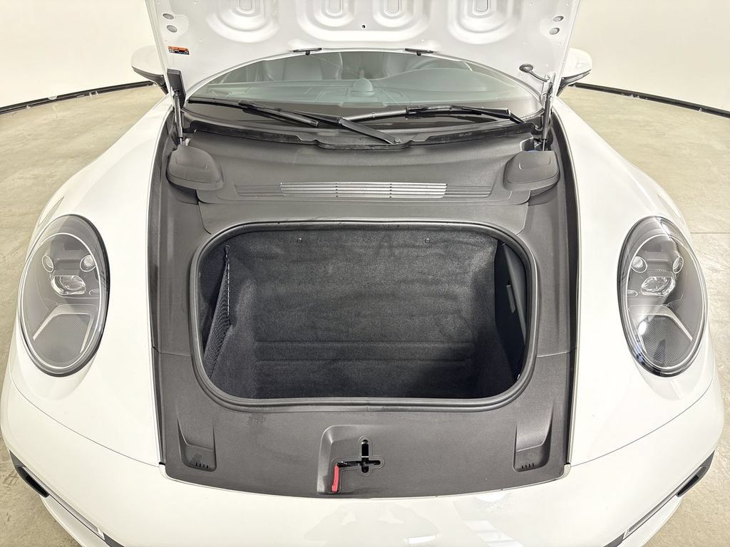 Certified 2024 Porsche 911 Carrera 4S AWD/4WD image 20