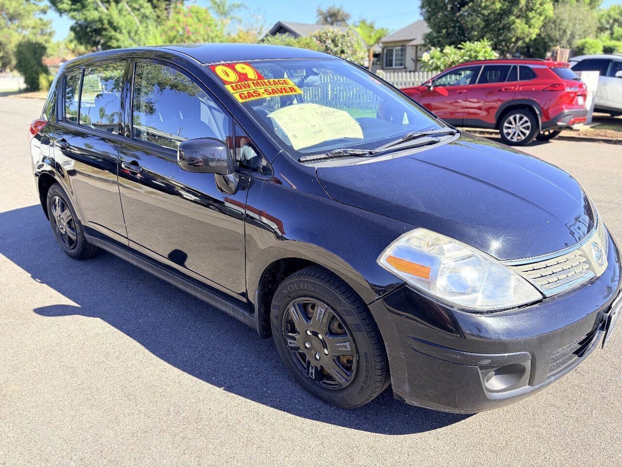 Used 2009 Nissan Versa 1.8 S w/ PWR Pkg FWD image 1