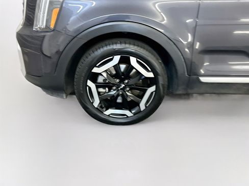 Used 2025 Kia Telluride S AWD/4WD image 11