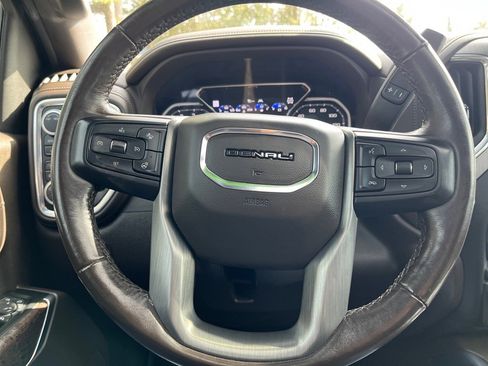 Used 2022 GMC Sierra 1500 Denali w/ Denali Premium Package image 29
