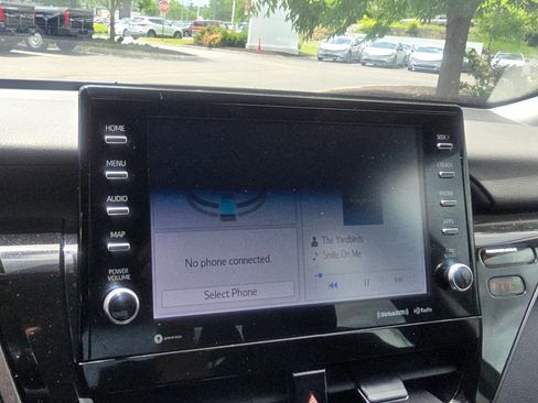 Used 2023 Toyota Camry XLE FWD image 22