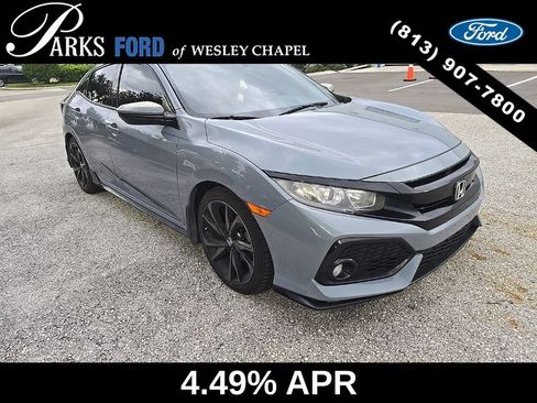 Used 2018 Honda Civic Sport image 3