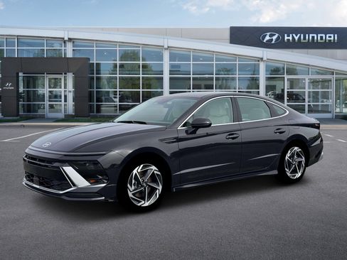 New 2026 Hyundai Sonata SEL image 2