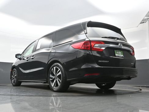 Used 2019 Honda Odyssey Elite image 32