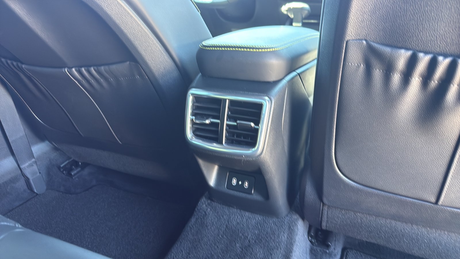 Used 2025 Kia K5 GT FWD image 27