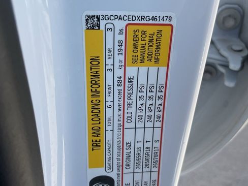 Used 2024 Chevrolet Silverado 1500 LT image 29