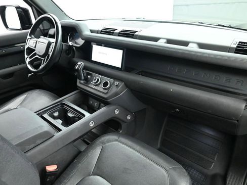 Used 2023 Land Rover Defender 110 X-Dynamic SE image 21