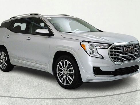 Used 2022 GMC Terrain Denali AWD/4WD image 1