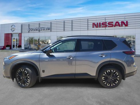 New 2026 Nissan Rogue Dark Armor FWD image 8