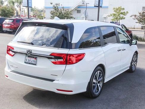Used 2024 Honda Odyssey Touring image 5