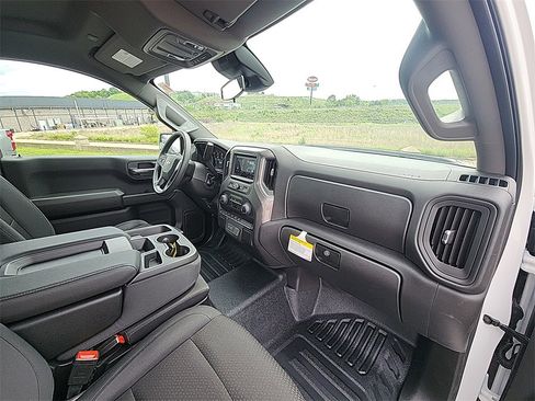 New 2025 Chevrolet Silverado 1500 W/T w/ WT Value Package image 25