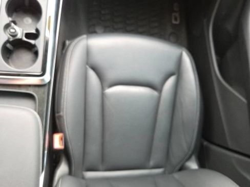 Used 2021 Audi Q8 Prestige w/ Prestige Package AWD/4WD image 18