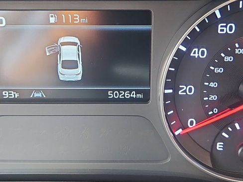 Certified 2023 Kia Forte LXS FWD image 13