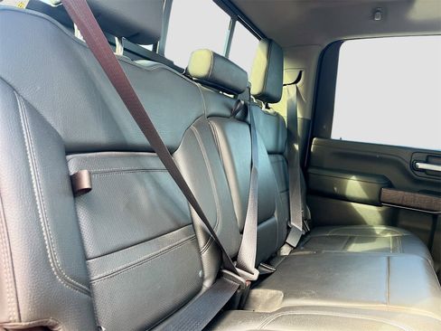 Used 2022 GMC Sierra 3500 Denali image 29