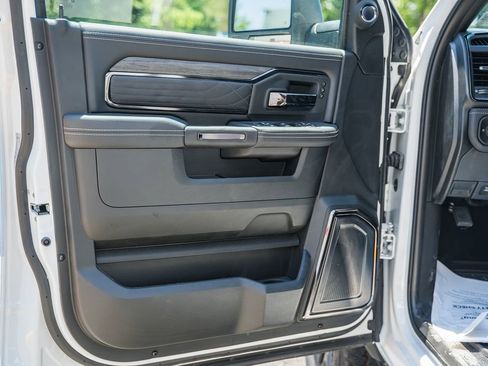 New 2026 RAM 2500 Limited AWD/4WD image 34