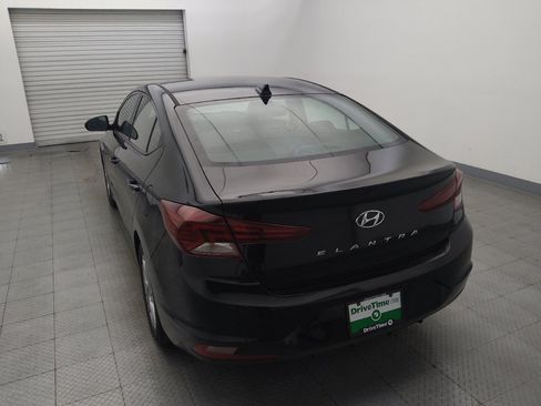 Used 2020 Hyundai Elantra Value Edition w/ Cargo Package (C1) FWD image 6