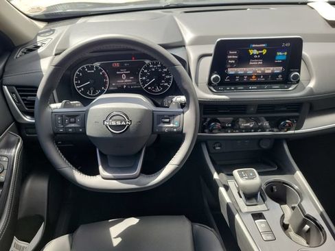 New 2026 Nissan Rogue Dark Armor AWD/4WD image 17