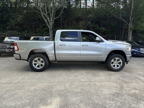 Used 2022 RAM 1500 Big Horn AWD/4WD image 8