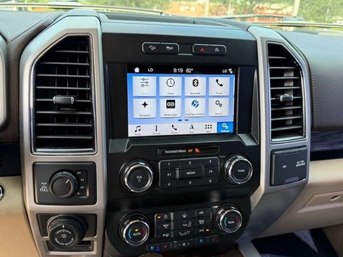 Used 2019 Ford F150 Lariat AWD/4WD image 20