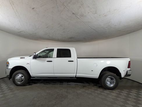 New 2026 RAM 3500 Tradesman image 3