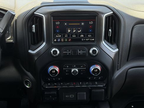 Used 2021 GMC Sierra 1500 AT4 w/ AT4 Value Package AWD/4WD image 19