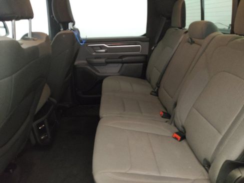 Used 2022 RAM 1500 Big Horn AWD/4WD image 18