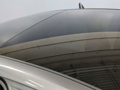 Used 2017 Porsche Panamera 4S w/ Premium Package Plus image 33