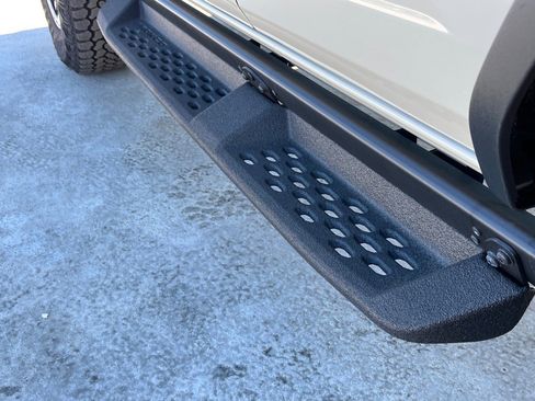 New 2025 Ford Bronco Badlands w/ Sasquatch Package image 19