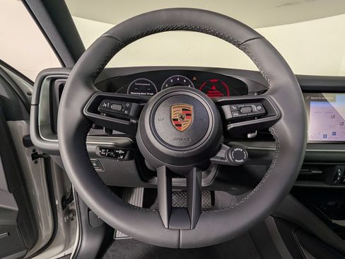 New 2026 Porsche Cayenne AWD/4WD image 36