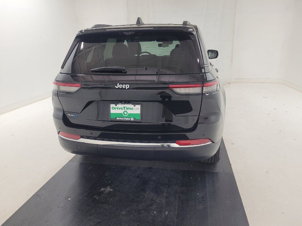 Used 2023 Jeep Grand Cherokee 4WD 4xe w/ Luxury Tech Group II image 7