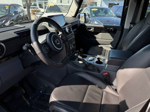 Used 2024 INEOS Grenadier image 11