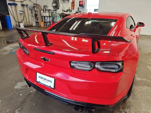 Used 2019 Chevrolet Camaro ZL1 image 33